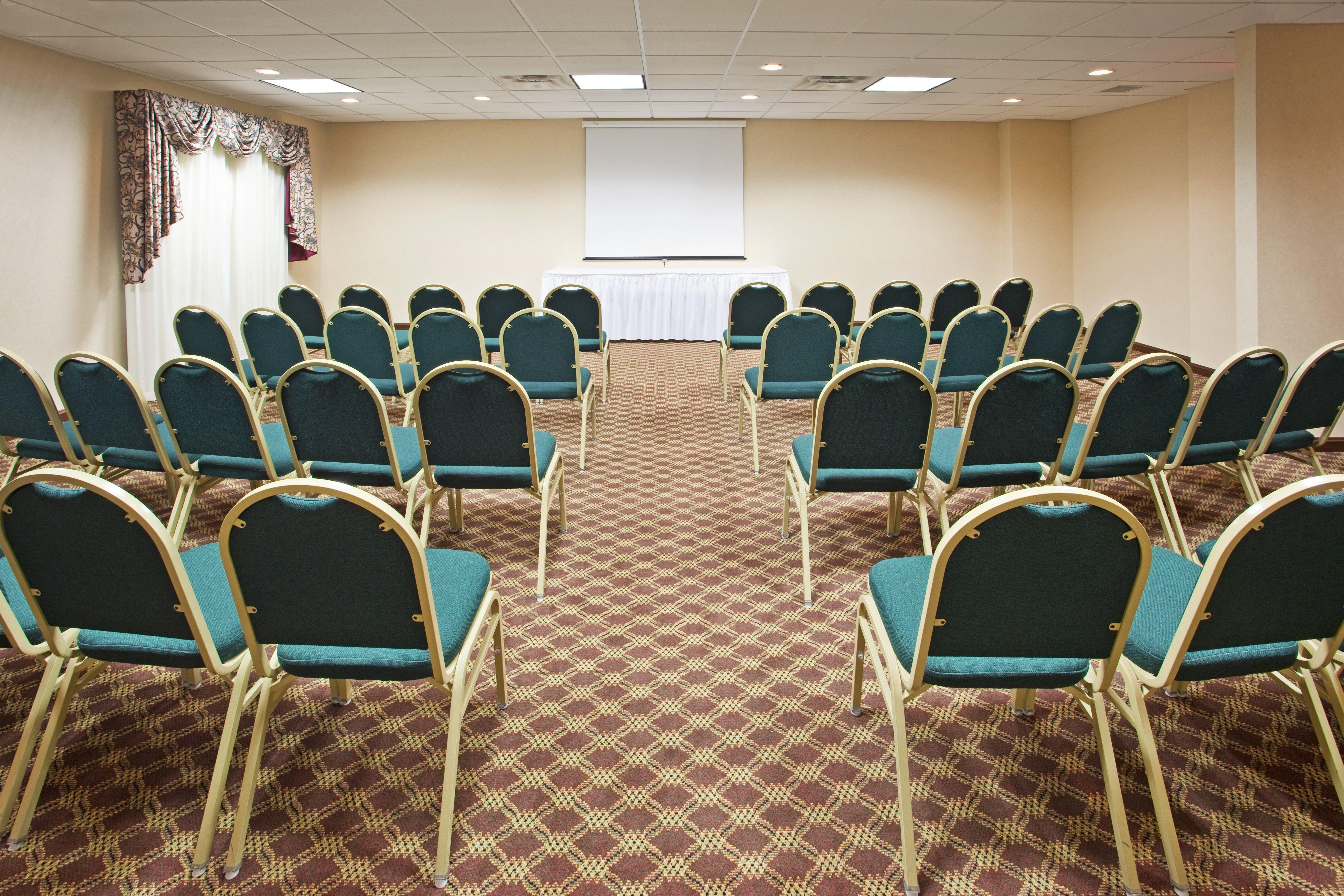 Holiday Inn Express Hotel & Suites Franklin-Oil City Cranberry Extérieur photo