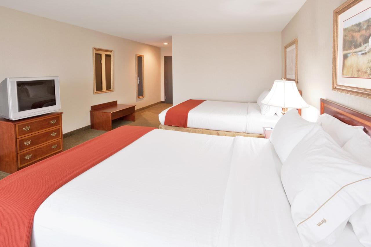 Holiday Inn Express Hotel & Suites Franklin-Oil City Cranberry Extérieur photo